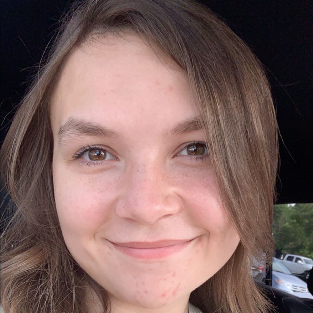 Meet your Posher, Lynette